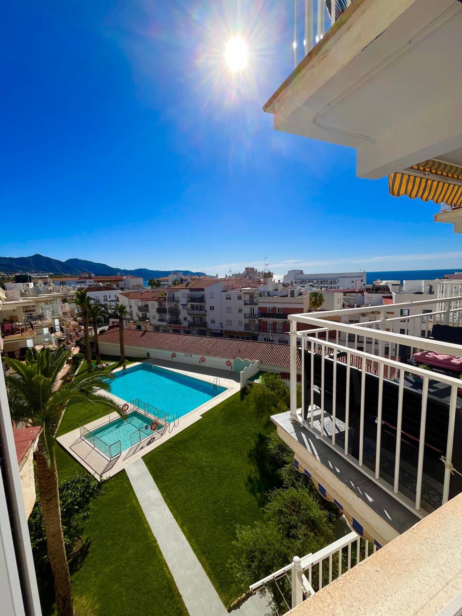 Wonderful Flat With Seaview In Nerja Lejlighed Eksteriør billede