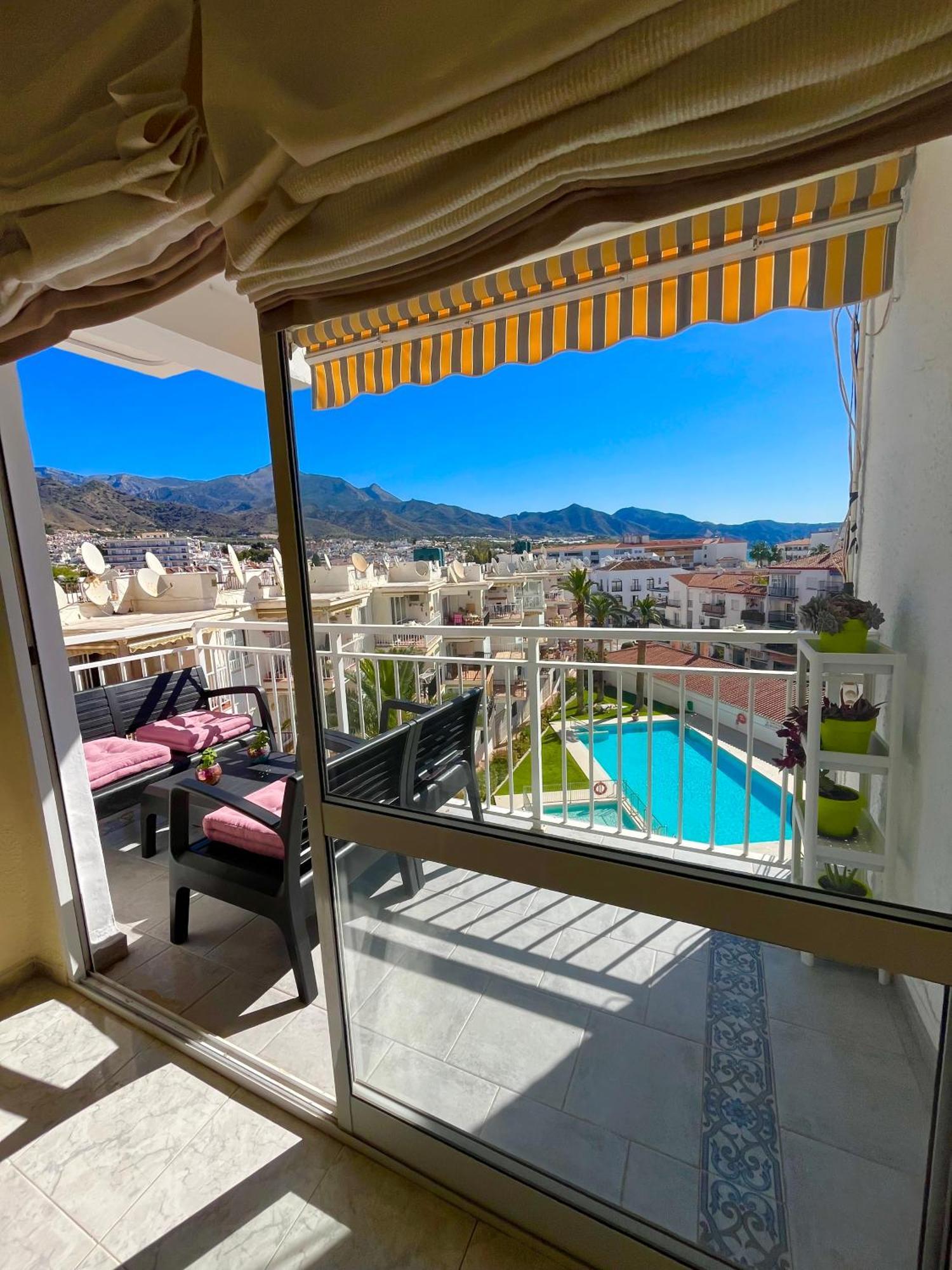 Wonderful Flat With Seaview In Nerja Lejlighed Eksteriør billede